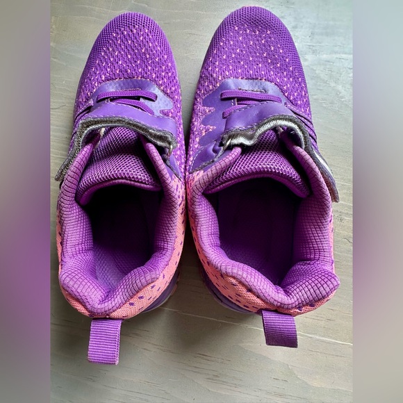 🌻3/$18 Kids Slip On Running Shoes - Picture 8 of 11